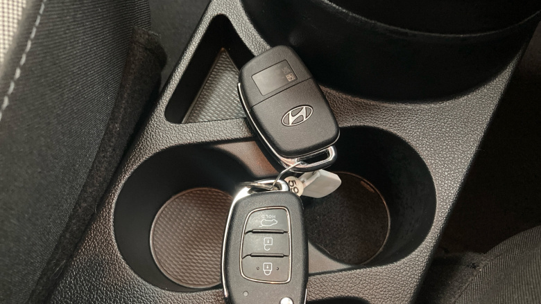 Hyundai i10 1.0 Advance 5dr Petrol Hatchback